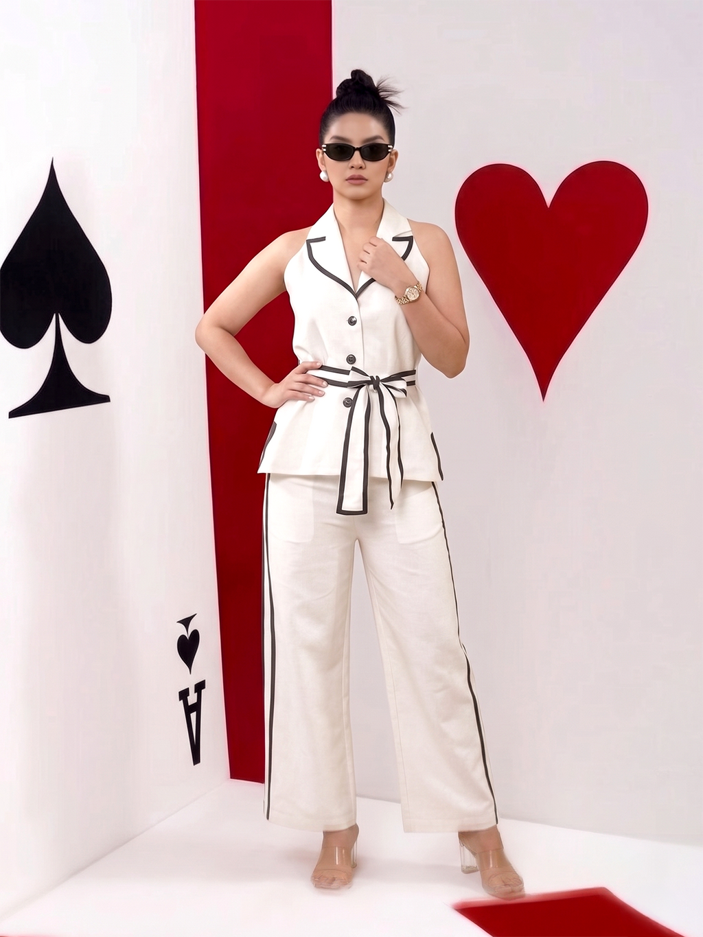 Noir Line Power Suit