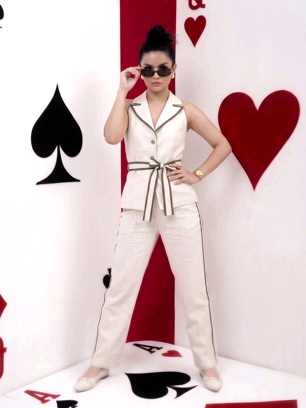 Noir Line Power Suit