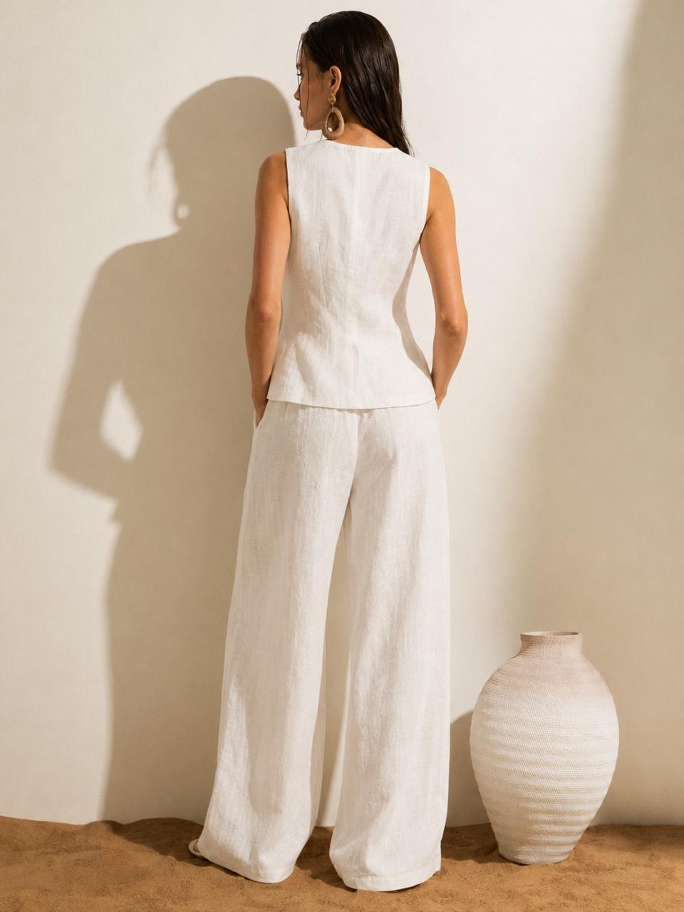 Floral Appliqué Button-Front Vest Top – Ivory
